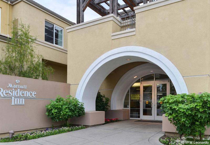 Hotel Courtyard Altos